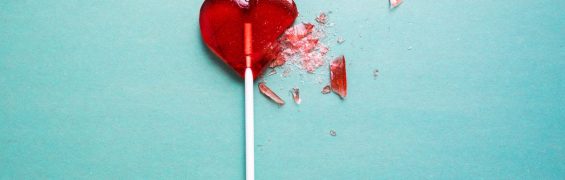 Broken Heart - Love in 6 Stages
